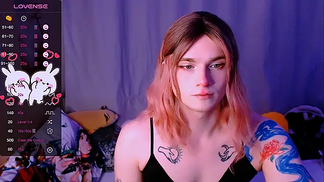 Alice Hells online show from November 28, 2025, 7:55 am