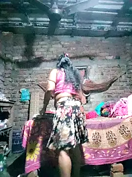 Snapshot of Hotty-dola chatting on December 25, 2024, 4:43 pm Hotty-dola online show from December 25, 2024, 4:43 pm