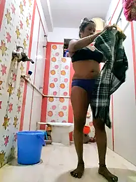 Snapshot of Hotty-dola chatting on February 1, 2025, 2:16 am Hotty-dola online show from February 1, 2025, 2:16 am