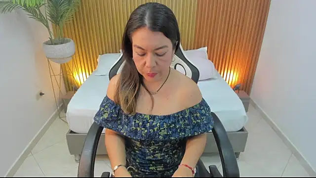 Snapshot of nahia_13 chatting on February 12, 2025, 12:01 pm nahia 13 online show from February 12, 2025, 12:01 pm
