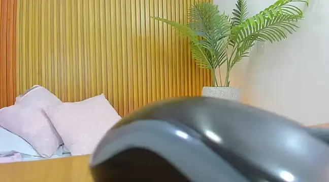 Snapshot of nahia_13 chatting on February 20, 2025, 2:57 pm nahia 13 online show from February 20, 2025, 2:57 pm