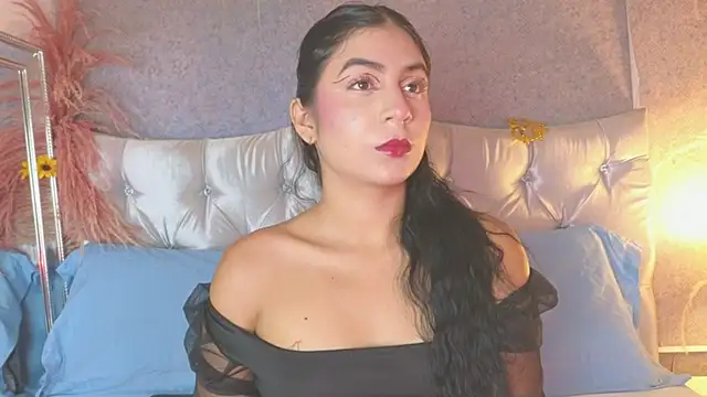 GABYTAYLOR  online show from April 11, 2026, 1:59 pm