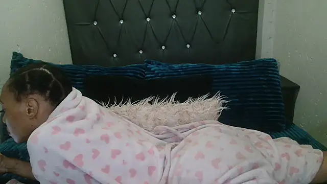 Snapshot of slimbigass chatting on October 2, 2025, 6:37 pm slimbigass online show from October 2, 2025, 6:37 pm