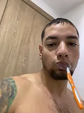 Snapshot of MrSoulMommy chatting on December 1, 2024, 6:19 pm MrSoulMommy online show from December 1, 2024, 6:19 pm