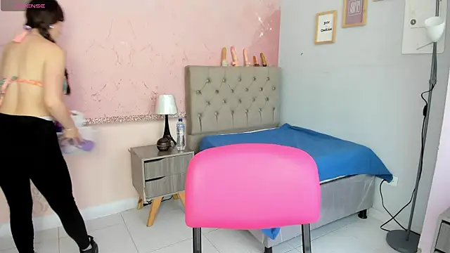 Snapshot of lauren_rios7 chatting on November 5, 2025, 2:06 pm lauren rios7 online show from November 5, 2025, 2:06 pm