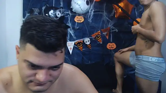 Group Lustt online show from October 18, 2025, 2:36 am