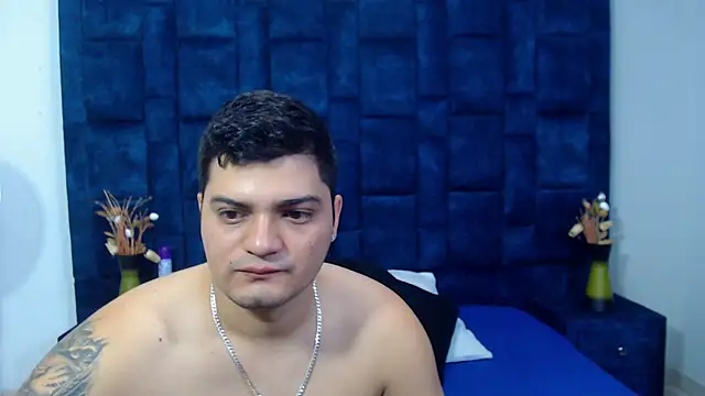 Snapshot of Group_Lustt chatting on December 21, 2025, 3:13 am Group Lustt online show from December 21, 2025, 3:13 am