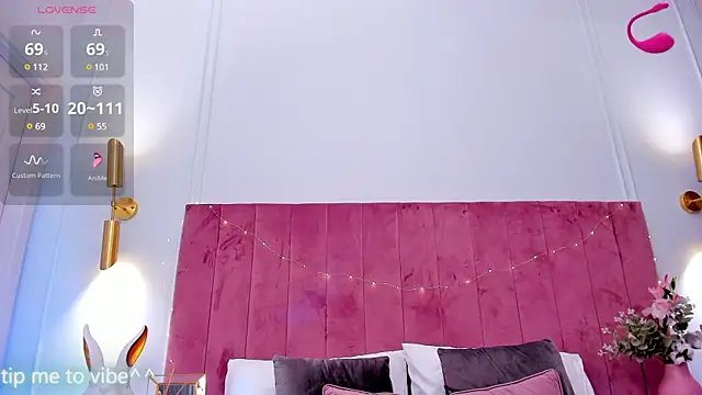 Snapshot of Mayzzie chatting on March 9, 2025, 3:32 am Mayzzie online show from March 9, 2025, 3:32 am