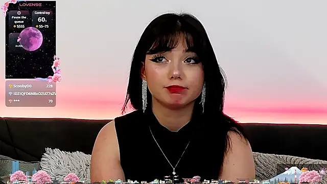 Snapshot of AveryWillow chatting on February 5, 2025, 6:48 pm AveryWillow online show from February 5, 2025, 6:48 pm