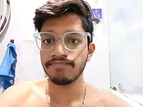 skinnyyyyyyyyy online show from January 24, 2025, 2:49 am