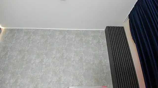 Snapshot of Milla_Heart chatting on February 26, 2025, 12:49 am Milla Heart online show from February 26, 2025, 12:49 am