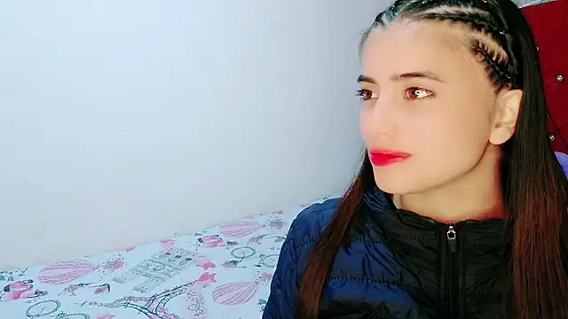 Snapshot of georgia_oli chatting on December 7, 2024, 3:14 am georgia oli online show from December 7, 2024, 3:14 am