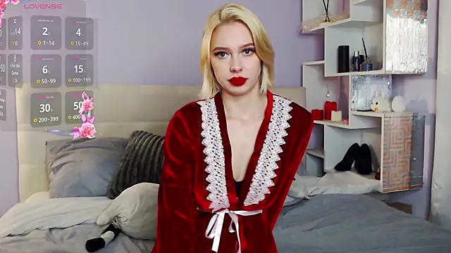 Snapshot of White_Lioness chatting on December 22, 2025, 2:14 pm White Lioness online show from December 22, 2025, 2:14 pm