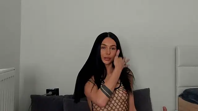 IvyKaelani online show from February 12, 2025, 4:11 pm