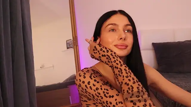 IvyKaelani online show from March 21, 2025, 7:46 pm