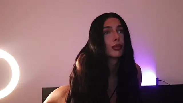 IvyKaelani online show from November 15, 2025, 3:30 pm