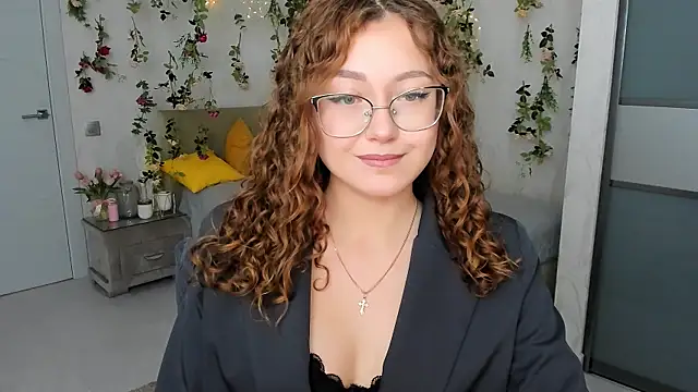 Snapshot of SereneFlame chatting on October 19, 2025, 4:07 pm SereneFlame online show from October 19, 2025, 4:07 pm