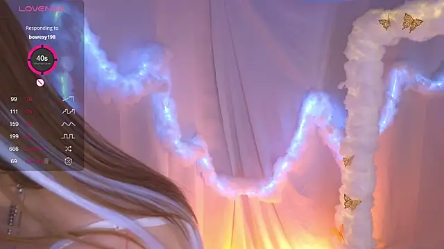 AlisiaSpinnet  online show from February 18, 2025, 1:33 pm