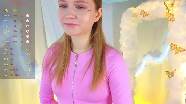 AlisiaSpinnet  online show from March 18, 2025, 7:19 am