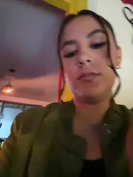 LexyRobert online show from March 3, 2025, 3:09 pm