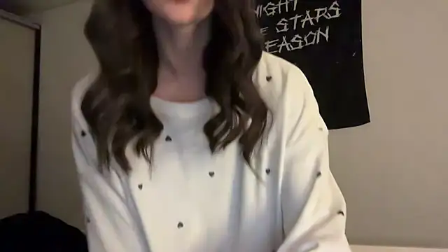 ur molly online show from November 18, 2025, 11:58 am