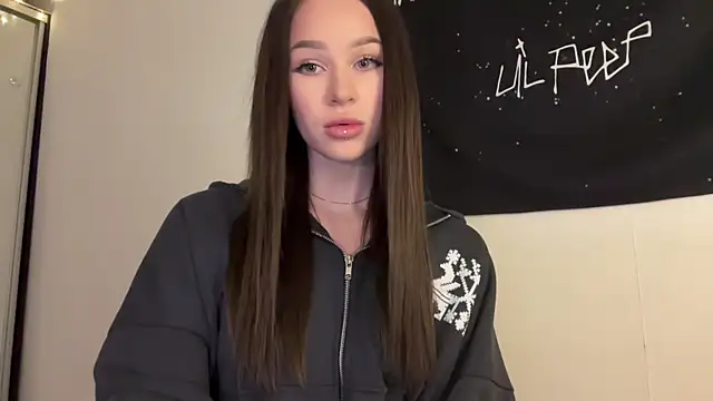 Snapshot of ur_molly chatting on January 18, 2026, 11:14 am ur molly online show from January 18, 2026, 11:14 am