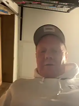 Snapshot of masterjerseyjoe chatting on February 21, 2025, 12:05 am masterjerseyjoe online show from February 21, 2025, 12:05 am