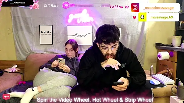 MrAndMrsSavage online show from January 23, 2025, 8:56 pm