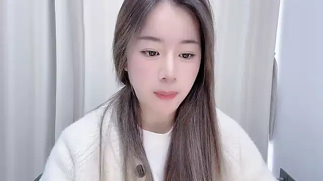 chloe-01 online show from December 19, 2024, 5:07 am