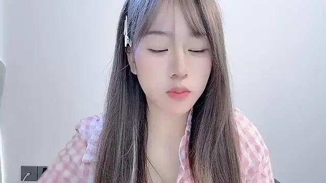 Snapshot of chloe-01 chatting on November 29, 2025, 3:42 am chloe-01 online show from November 29, 2025, 3:42 am