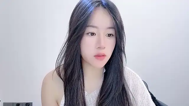 Snapshot of chloe-01 chatting on December 18, 2025, 4:07 am chloe-01 online show from December 18, 2025, 4:07 am