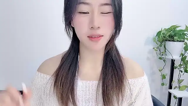 Snapshot of chloe-01 chatting on January 12, 2026, 7:02 am chloe-01 online show from January 12, 2026, 7:02 am