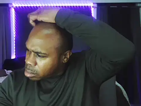 Dcrush17 online show from December 19, 2024, 10:56 am