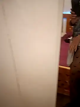 Snapshot of LetiTrans chatting on March 7, 2026, 4:20 am LetiTrans online show from March 7, 2026, 4:20 am