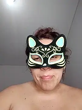 Snapshot of KatheFire chatting on September 17, 2025, 2:24 am KatheFire online show from September 17, 2025, 2:24 am