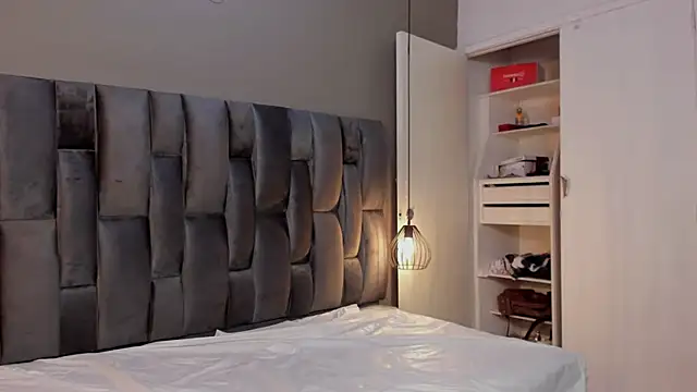 Snapshot of Lorena_Vieira_ chatting on February 8, 2025, 2:47 am Lorena Vieira online show from February 8, 2025, 2:47 am