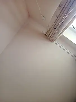 Snapshot of Virgin_Pussy_Love chatting on March 1, 2025, 10:34 am Virgin Pussy Love online show from March 1, 2025, 10:34 am