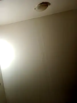 Snapshot of Virgin_Pussy_Love chatting on November 20, 2025, 3:34 pm Virgin Pussy Love online show from November 20, 2025, 3:34 pm