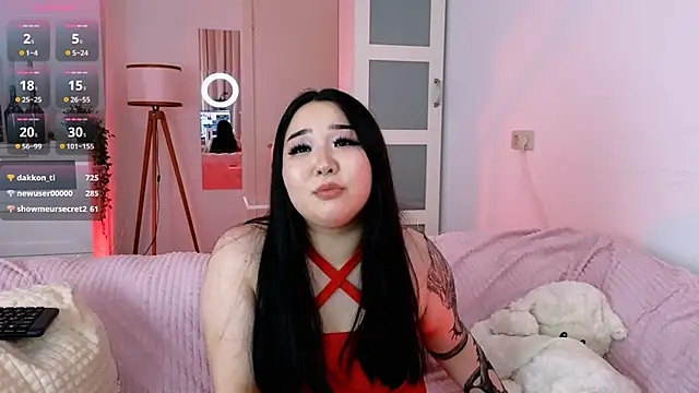 Snapshot of mei_honey_ chatting on December 25, 2024, 8:40 am mei honey online show from December 25, 2024, 8:40 am