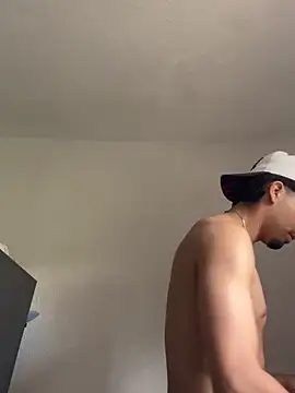 Snapshot of andy_0018 chatting on December 15, 2025, 3:49 pm andy 0018 online show from December 15, 2025, 3:49 pm