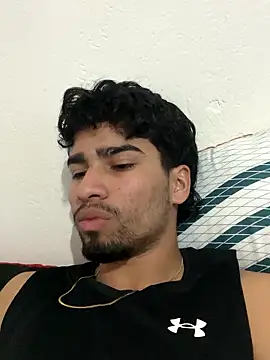 Snapshot of andy_0018 chatting on January 13, 2026, 2:44 pm andy 0018 online show from January 13, 2026, 2:44 pm