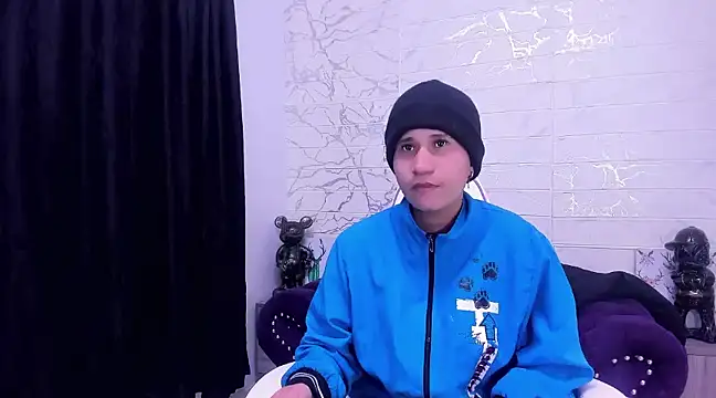 Im Milan Rs online show from February 11, 2025, 6:51 am