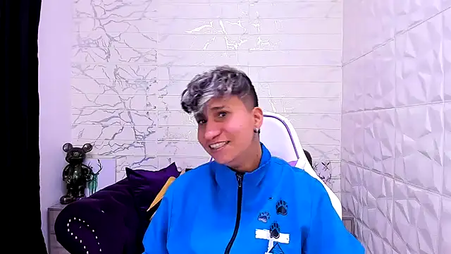 Im Milan Rs online show from February 15, 2025, 3:20 am