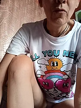 Snapshot of NanitaFun chatting on December 4, 2025, 2:26 pm NanitaFun online show from December 4, 2025, 2:26 pm