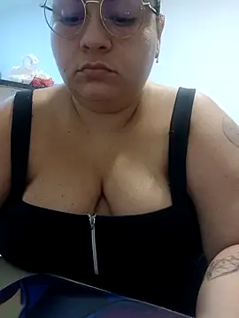 carola hotwife online show from May 11, 2026, 11:38 am