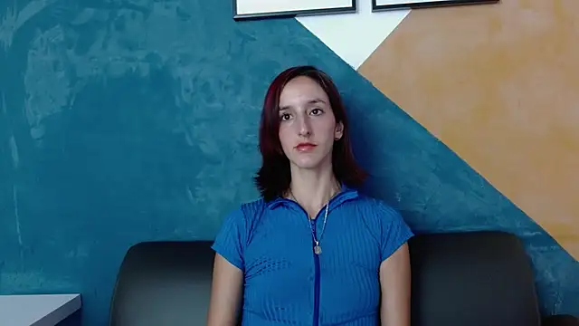 Snapshot of Ambar_Roux_ chatting on January 3, 2025, 12:52 pm Ambar Roux online show from January 3, 2025, 12:52 pm