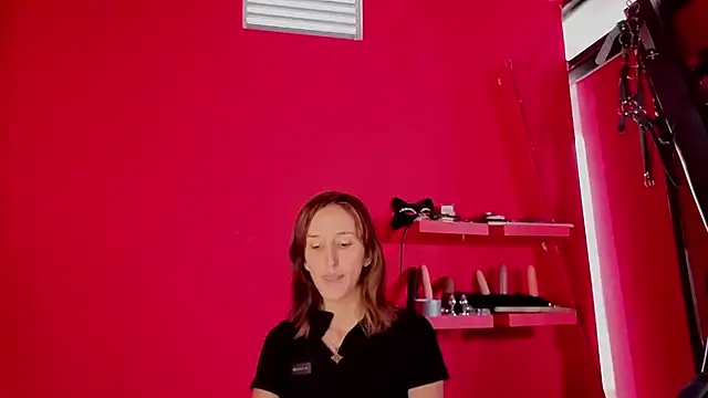 Snapshot of Ambar_Roux_ chatting on September 10, 2025, 2:06 pm Ambar Roux online show from September 10, 2025, 2:06 pm
