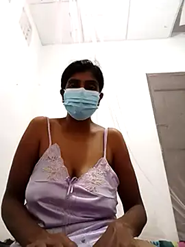 Snapshot of Amaaya_Baby chatting on December 13, 2024, 3:11 pm Amaaya Baby online show from December 13, 2024, 3:11 pm