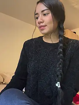 Snapshot of _Luana chatting on December 27, 2024, 9:17 am  Luana online show from December 27, 2024, 9:17 am