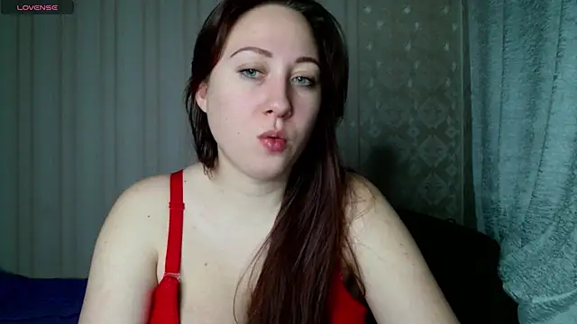 KellyCrystall online show from January 3, 2025, 3:12 pm